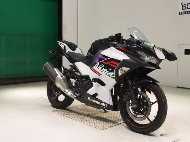 Kawasaki NINJA400 — фото 3