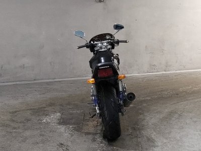 Honda CB400SF — фото 4