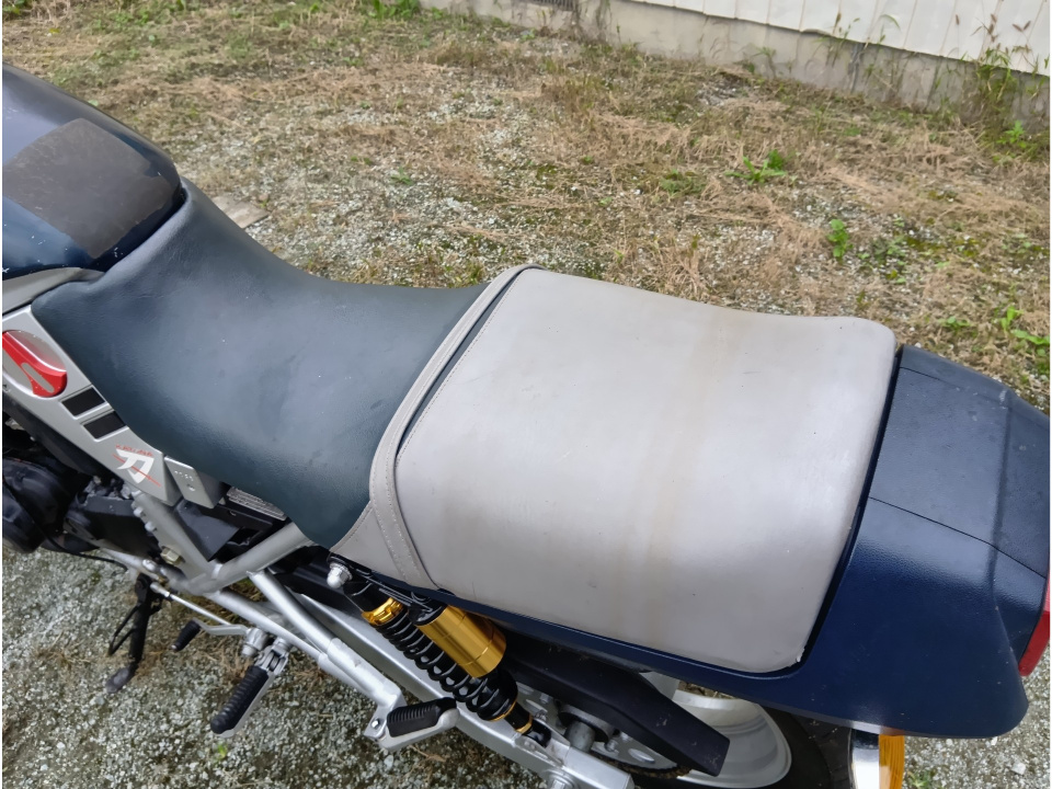 Suzuki GSX250S KATANA — фото 22