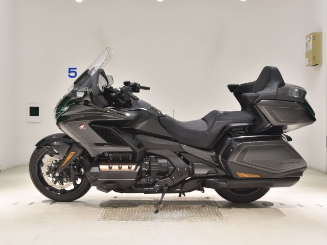 Honda GL1800 TOUR D — фото 2