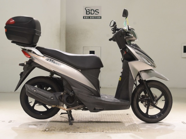 Suzuki ADDRESS V110