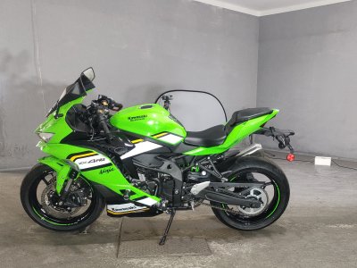 Kawasaki NINJA ZX-4RR — фото 2