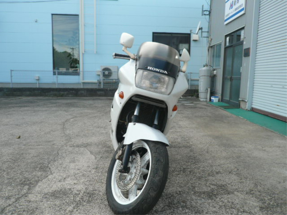 Honda VFR750F — фото 4