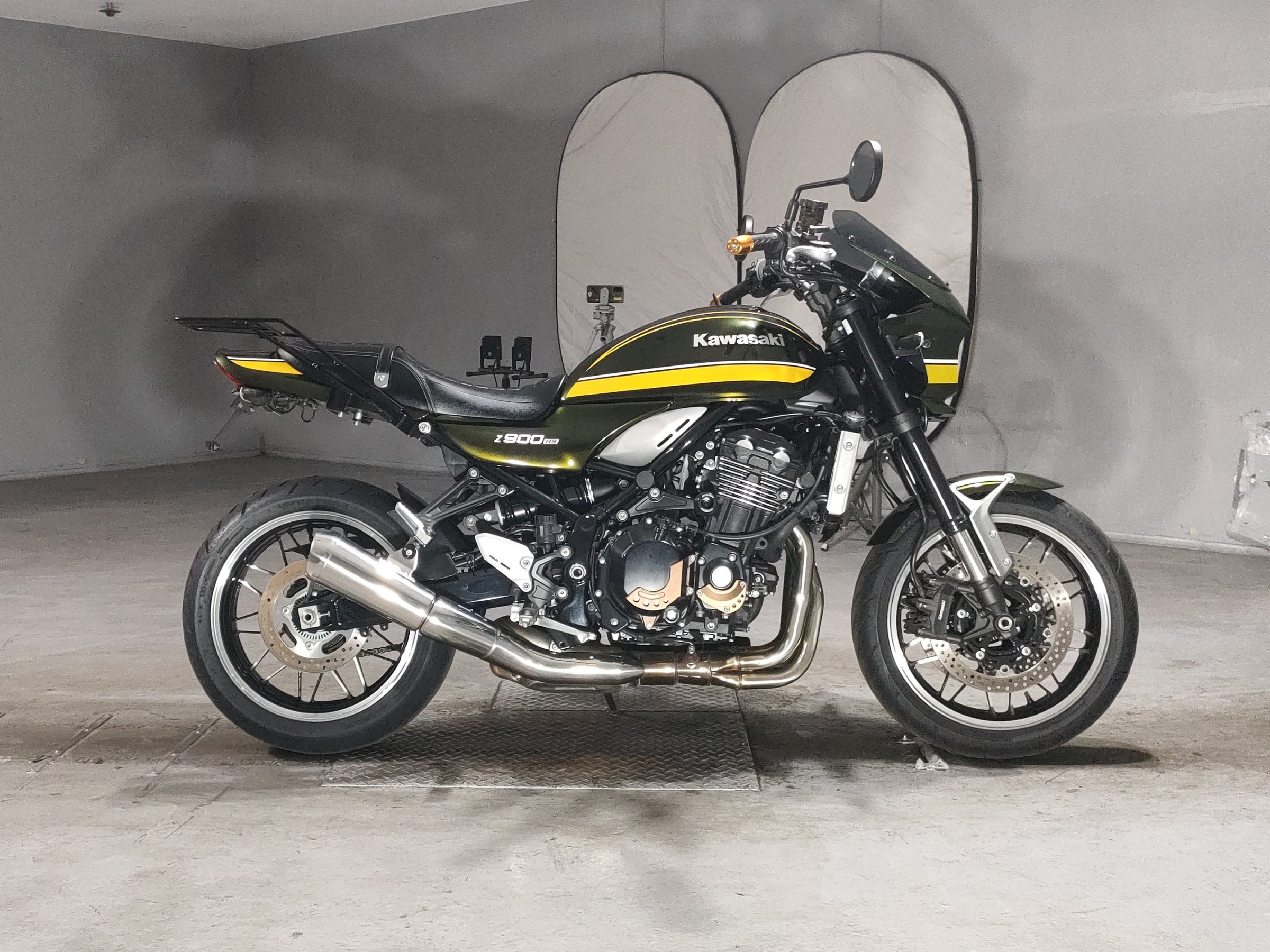 Kawasaki Z900RS