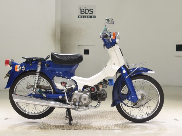 Honda C90