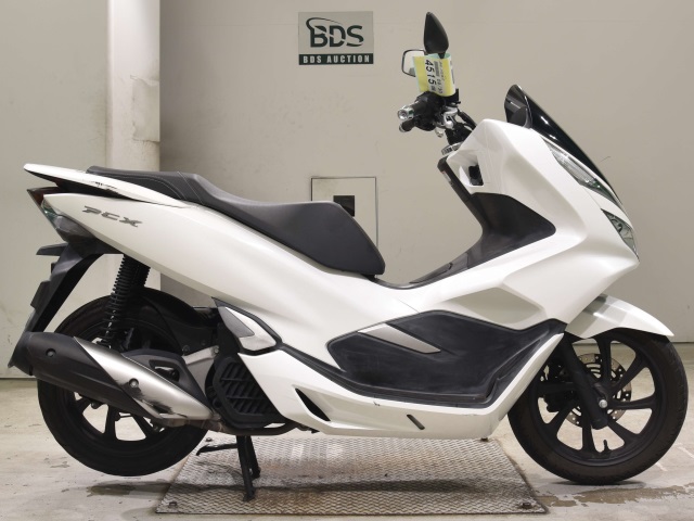 Honda PCX125-3
