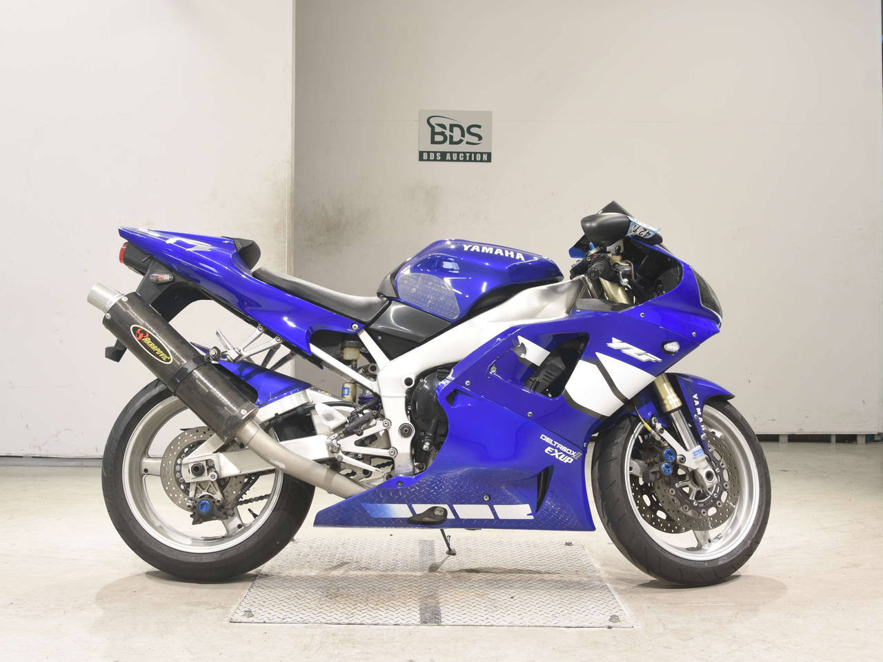 YAMAHA YZF-R1 RN011 2011 Yamaha YZF R1 | Motorcycle.com