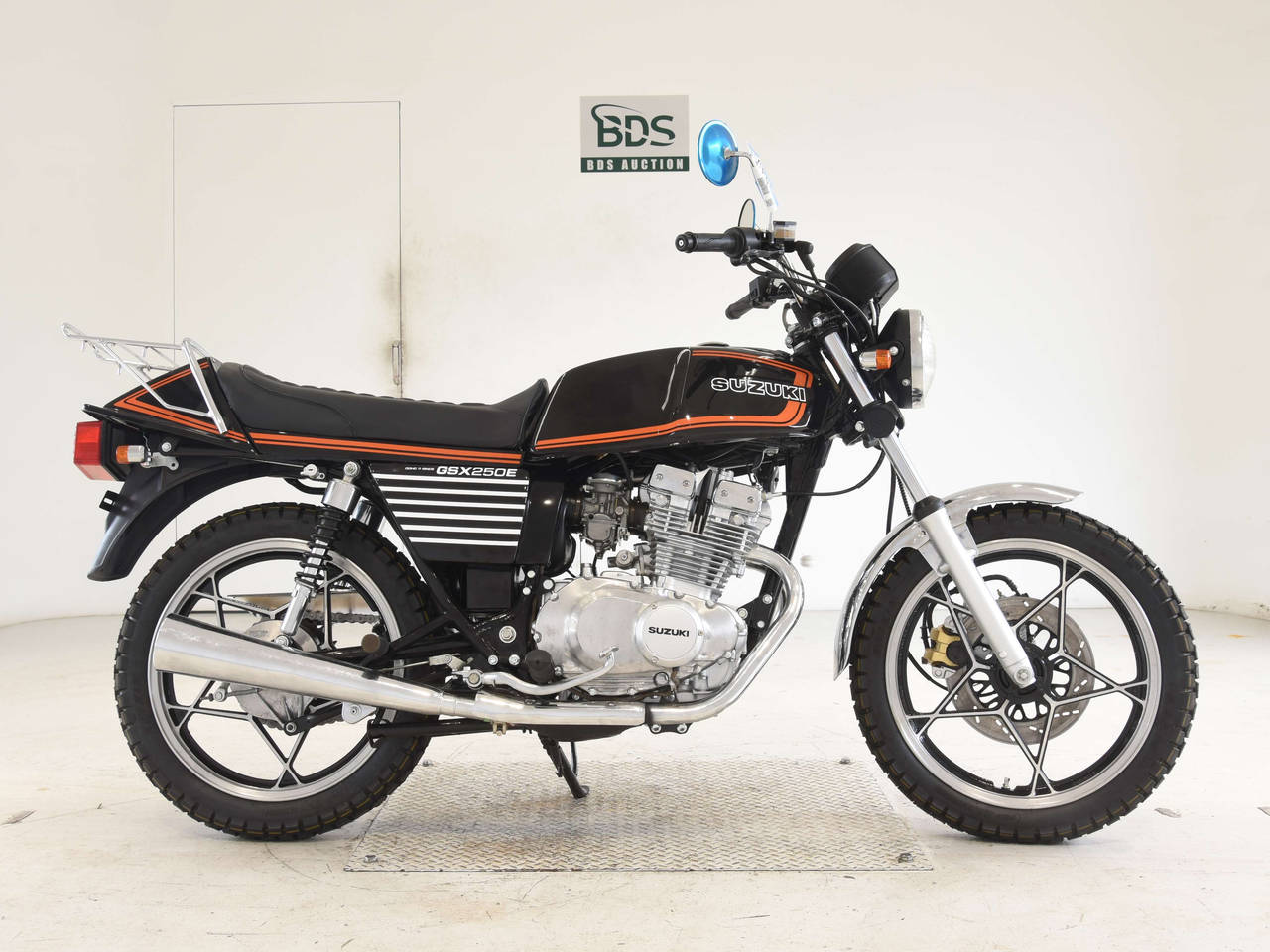 Suzuki GSX250E