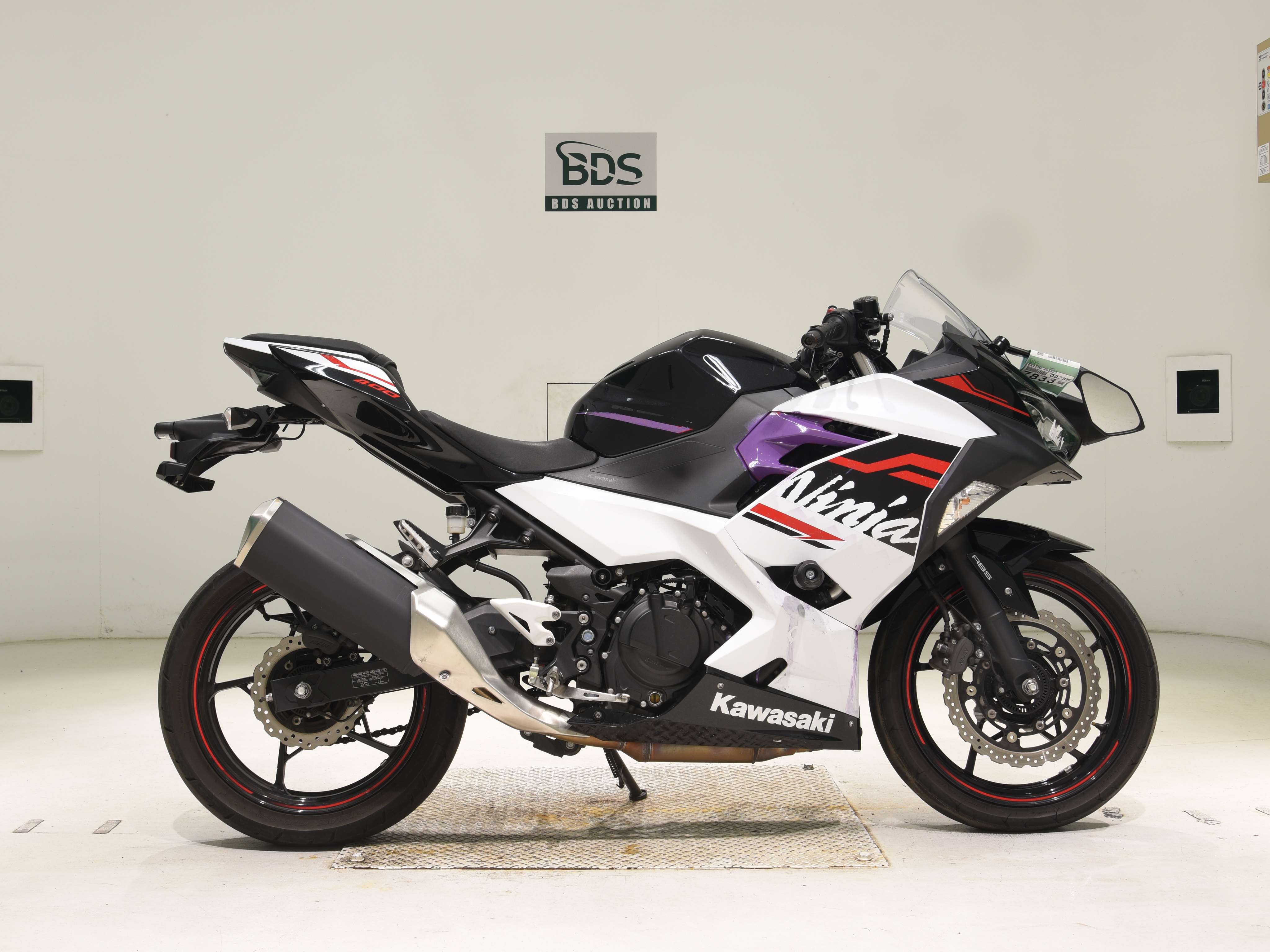 Kawasaki NINJA400