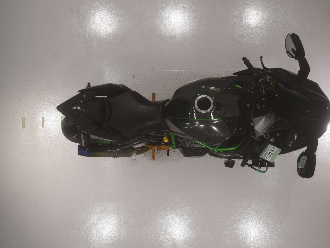 0024] Kawasaki NINJA H2 - JKAZXT00XXA002124