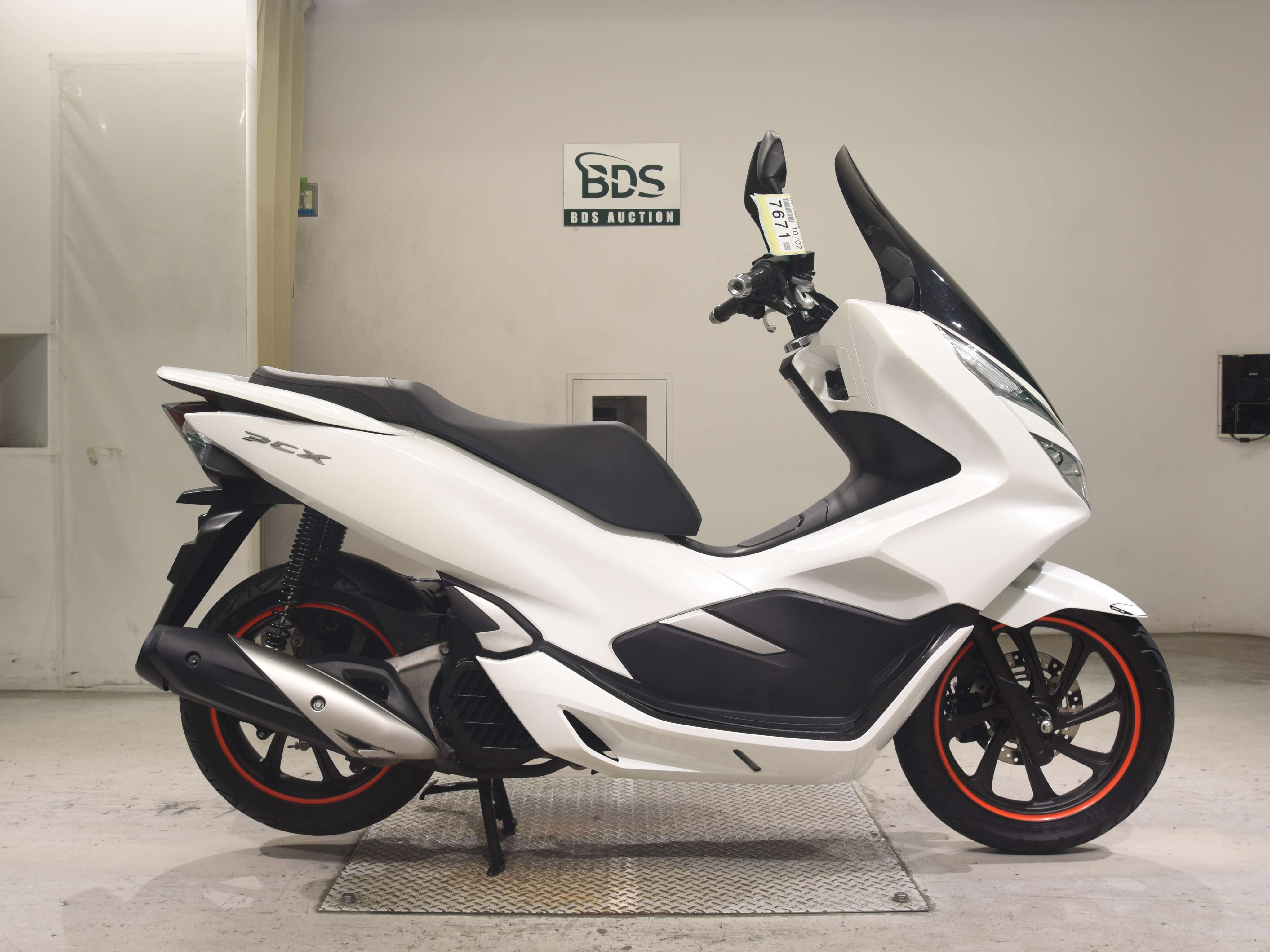 Honda PCX125-3