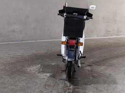 Honda SUPER CUB50 — фото 4