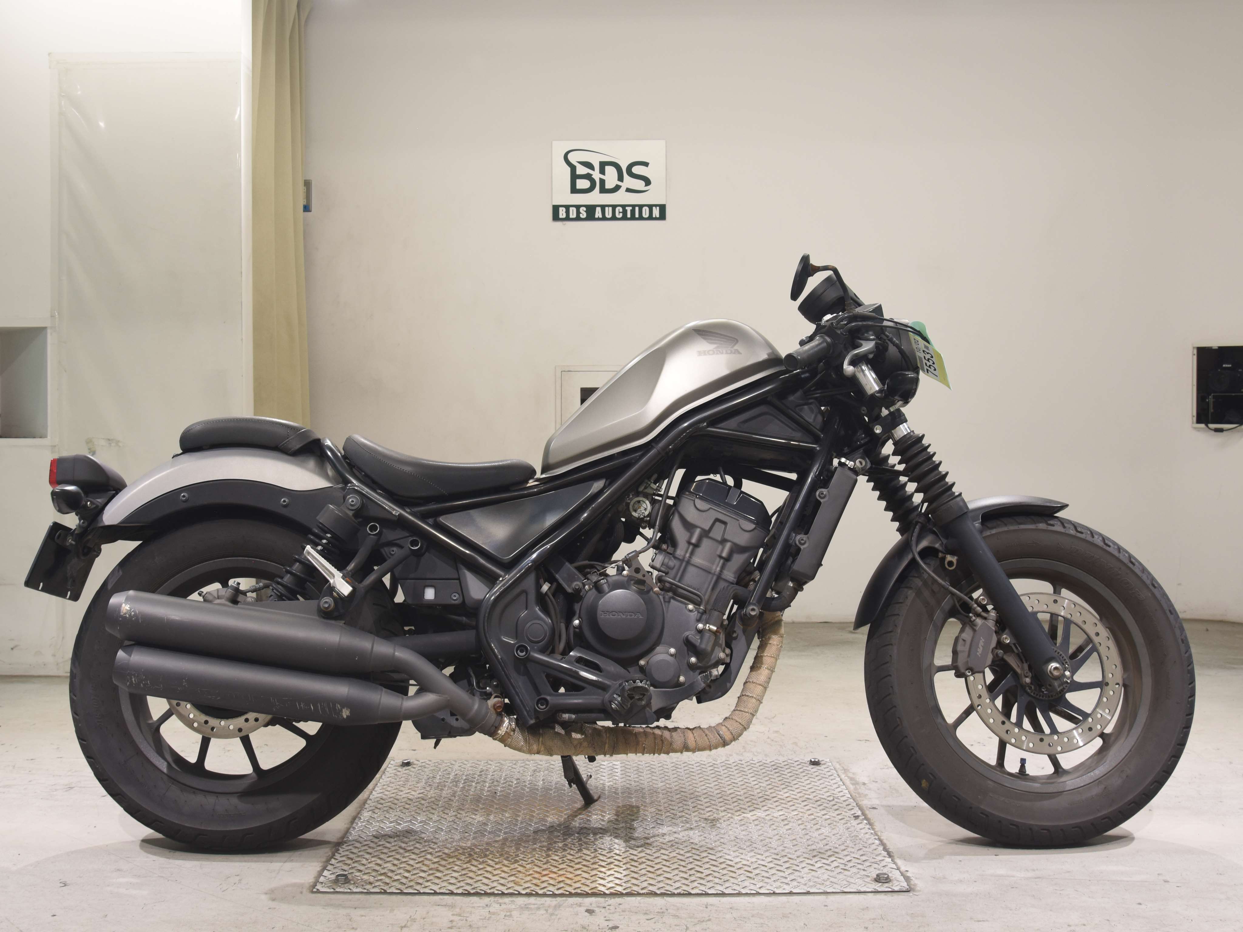 Honda REBEL CMX250