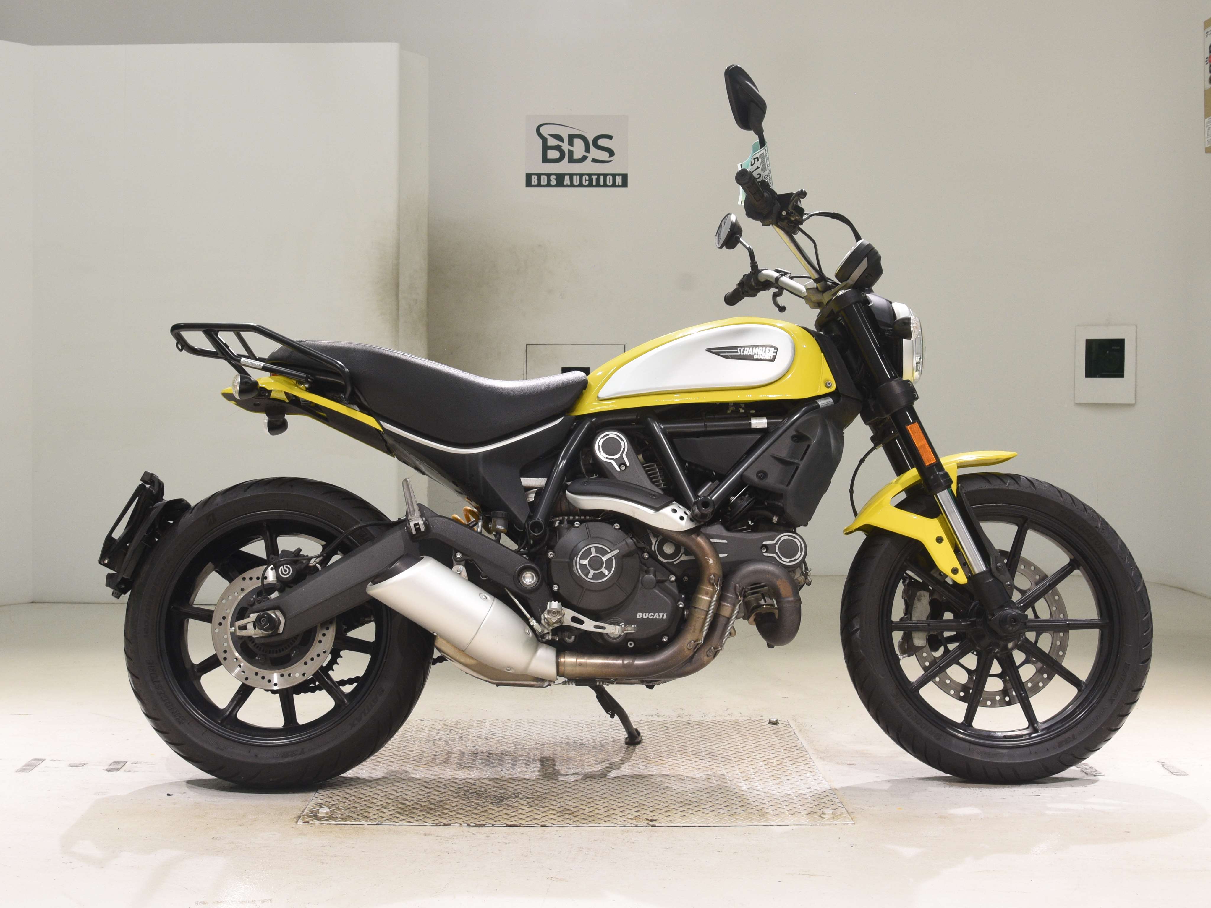 Ducati SCRAMBLER 803 ICON