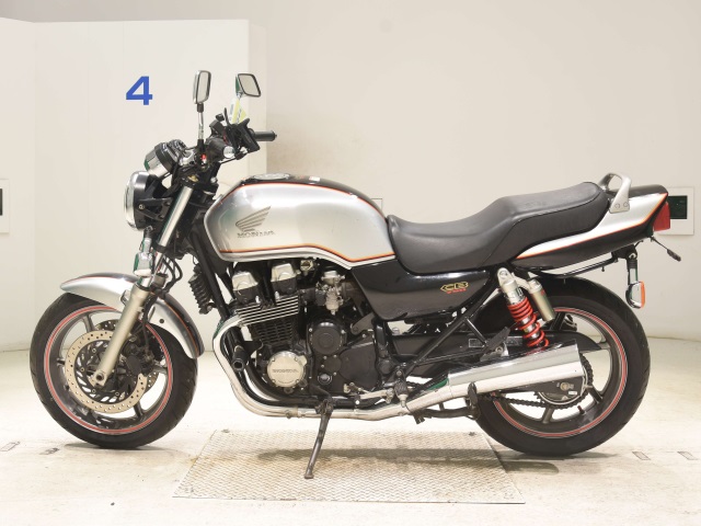 Honda CB750 — фото 2