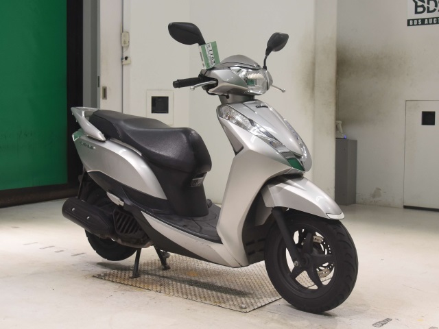 Honda LEAD125 — фото 3