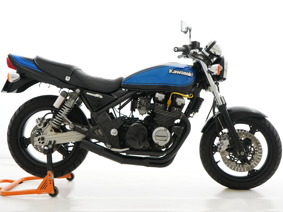 Kawasaki ZEPHYR400