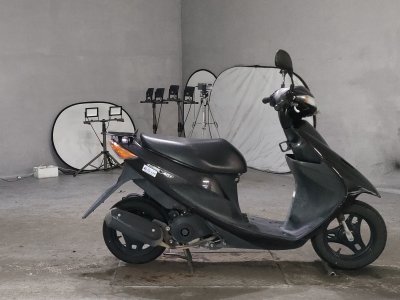 Suzuki ADDRESS V50