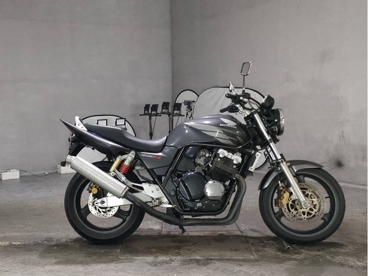 Honda CB400SFV