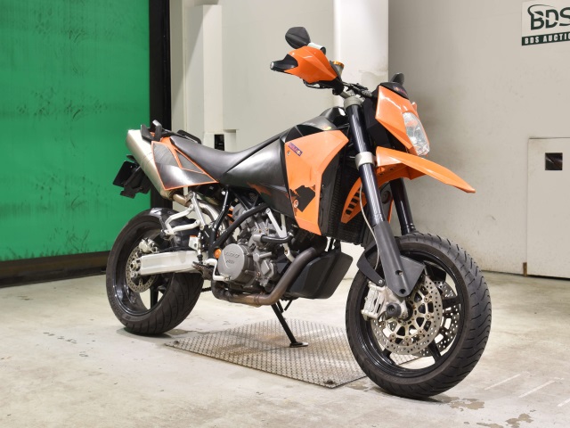 KTM 990 SUPERMOTO — фото 3