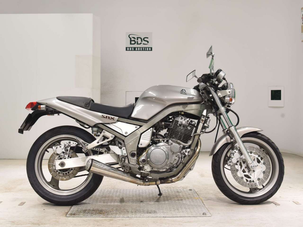 5170] Yamaha SRX400 - 3VN-089419