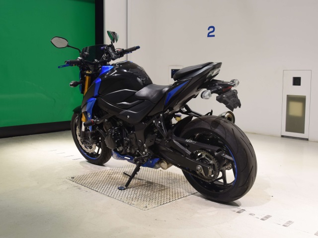 Suzuki GSX-S750 — фото 6