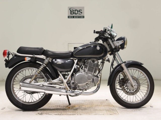 Suzuki ST250E