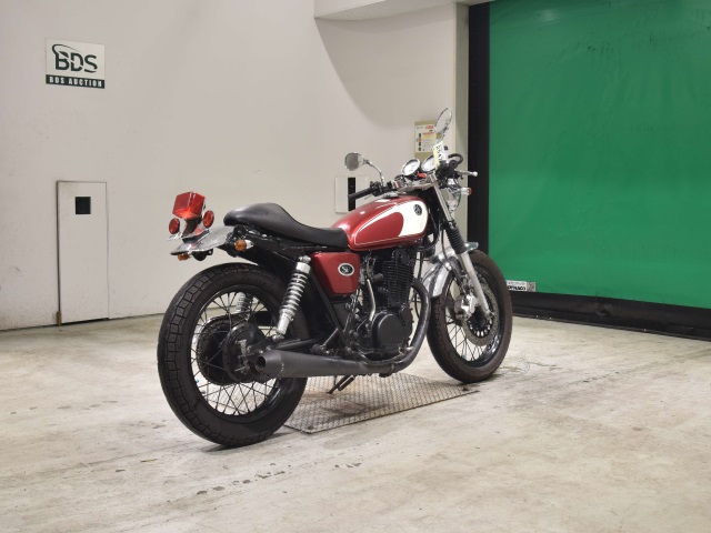 Yamaha SR400 — фото 5