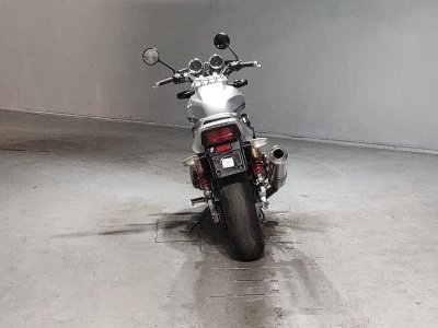 Honda CB1300SF — фото 4