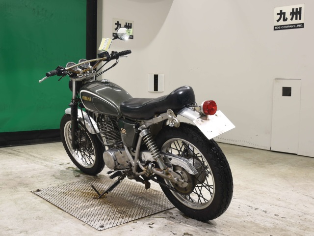 Yamaha SR400 — фото 6