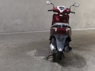 Honda LEAD125 — фото 4