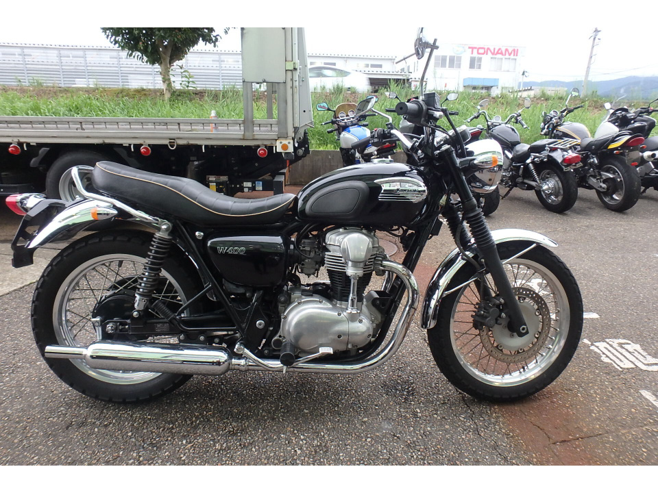 Kawasaki W400