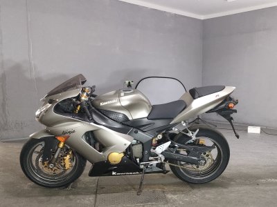 Kawasaki ZX-6R — фото 2