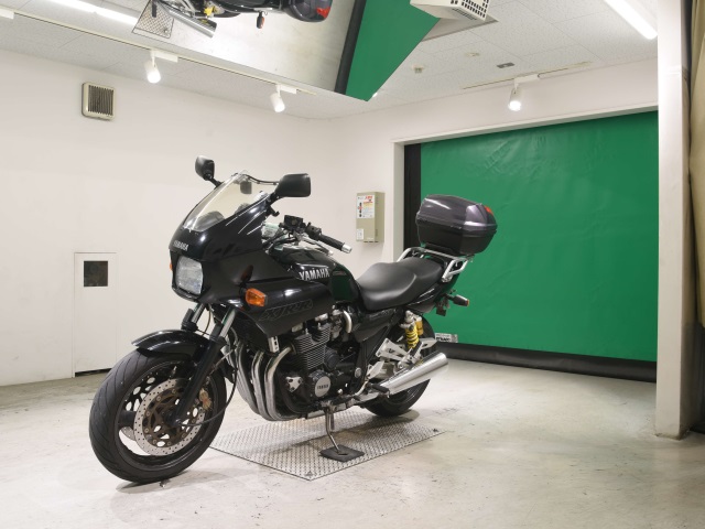 Yamaha XJR1200R — фото 4