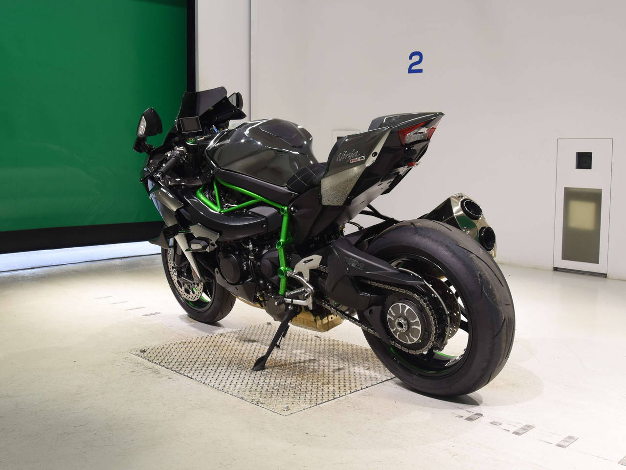 5020] Kawasaki NINJA H2 - JKAZXT00NNA000206