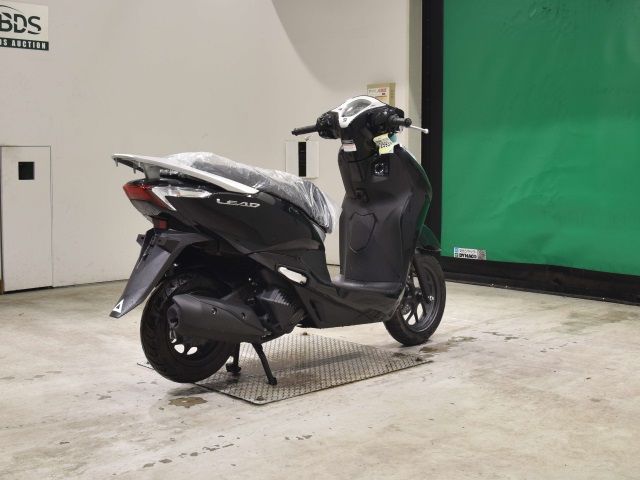 Honda LEAD125 — фото 5