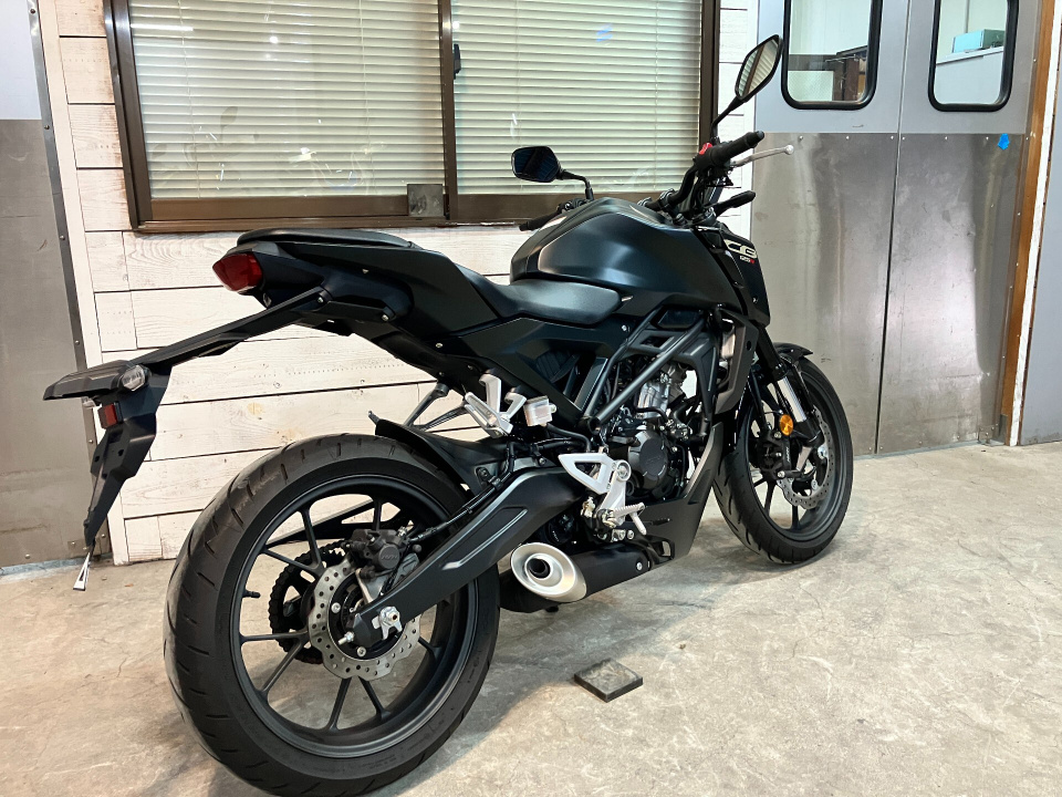 Honda CB125R — фото 6
