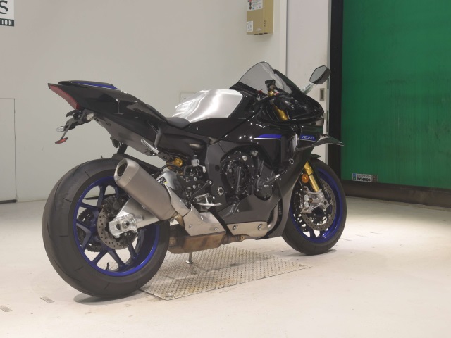 Yamaha YZF-R1M — фото 5