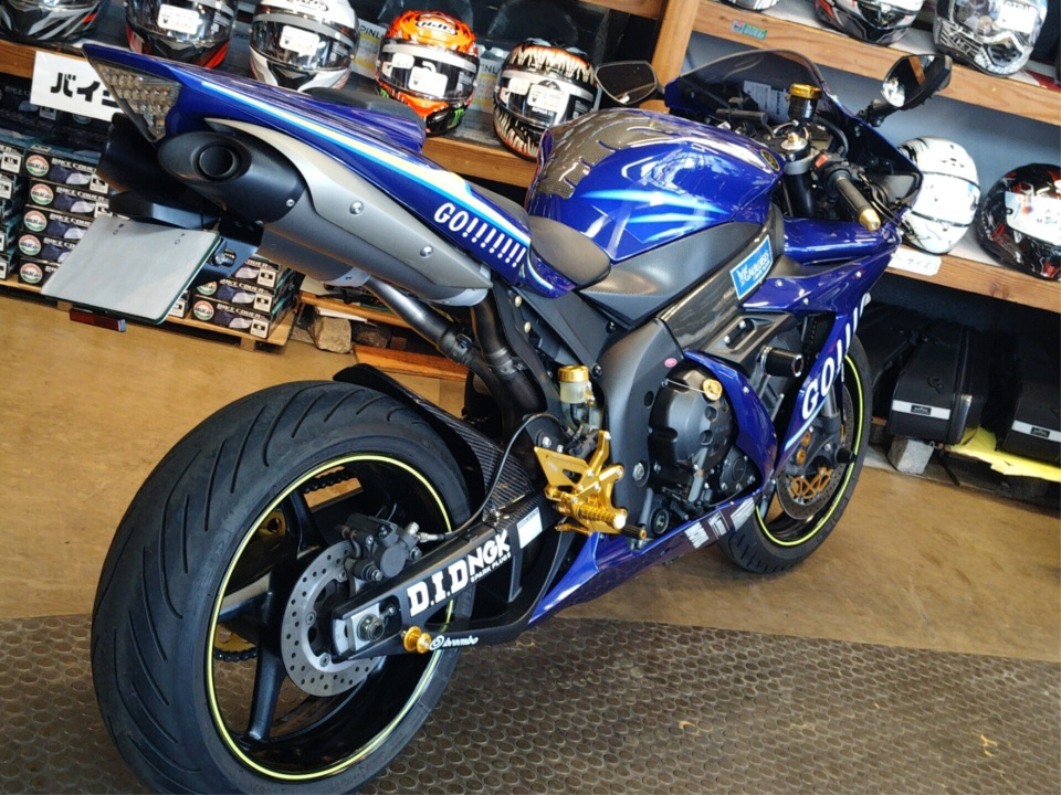 Yamaha YZF-R1 — фото 3