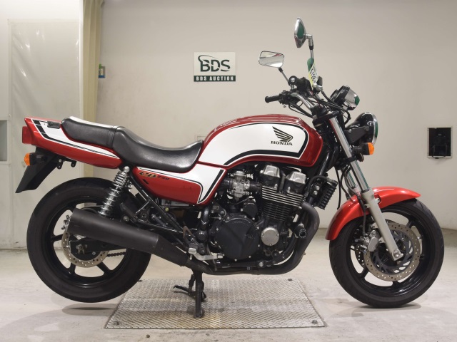 Honda CB750SF