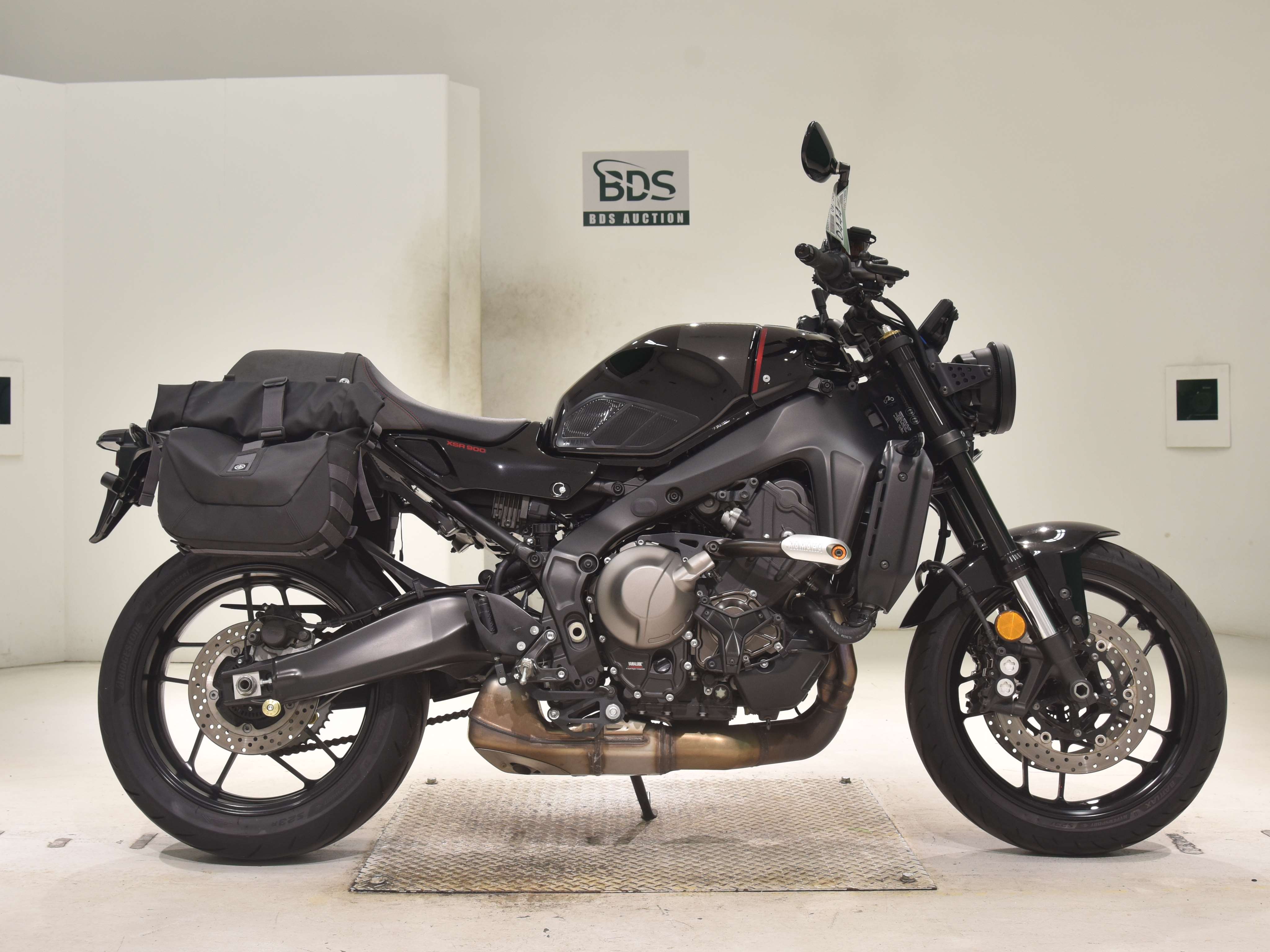Yamaha XSR900-2