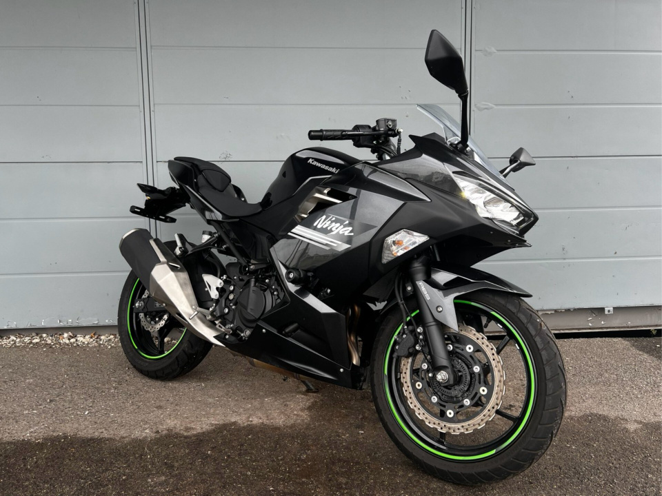 Kawasaki NINJA250