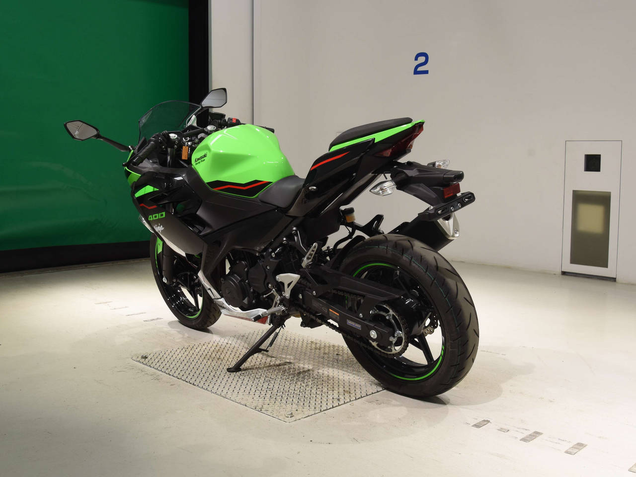 5352] Kawasaki NINJA400 - EX400G-AH8776