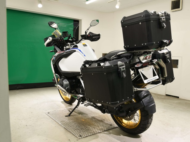 BMW R1250GS ADVENTURE — фото 6