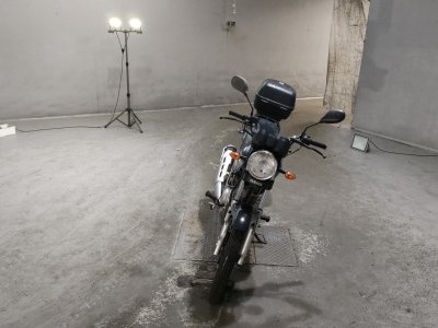 Yamaha YBR125 — фото 3