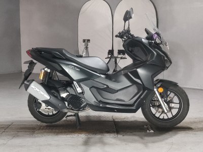 Honda ADV 160