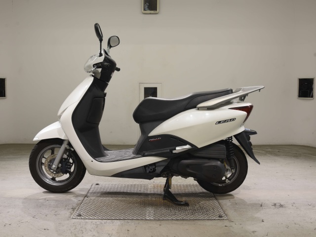 Honda LEAD110 — фото 2