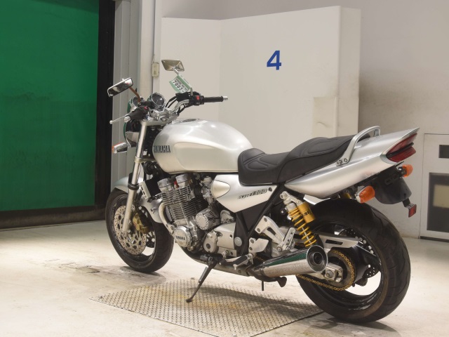 Yamaha XJR1300 — фото 6