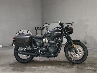 Triumph T120 BONNEVILLE