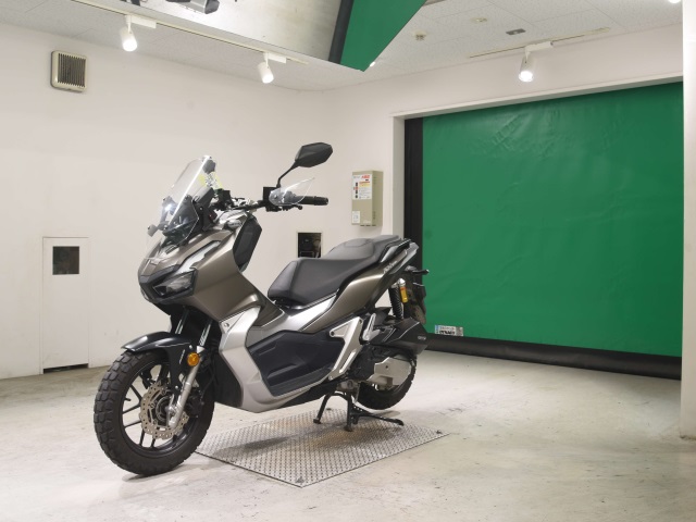 Honda ADV 150 — фото 4